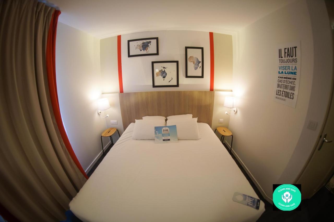 Kyriad Hotel La Flèche Eksteriør bilde