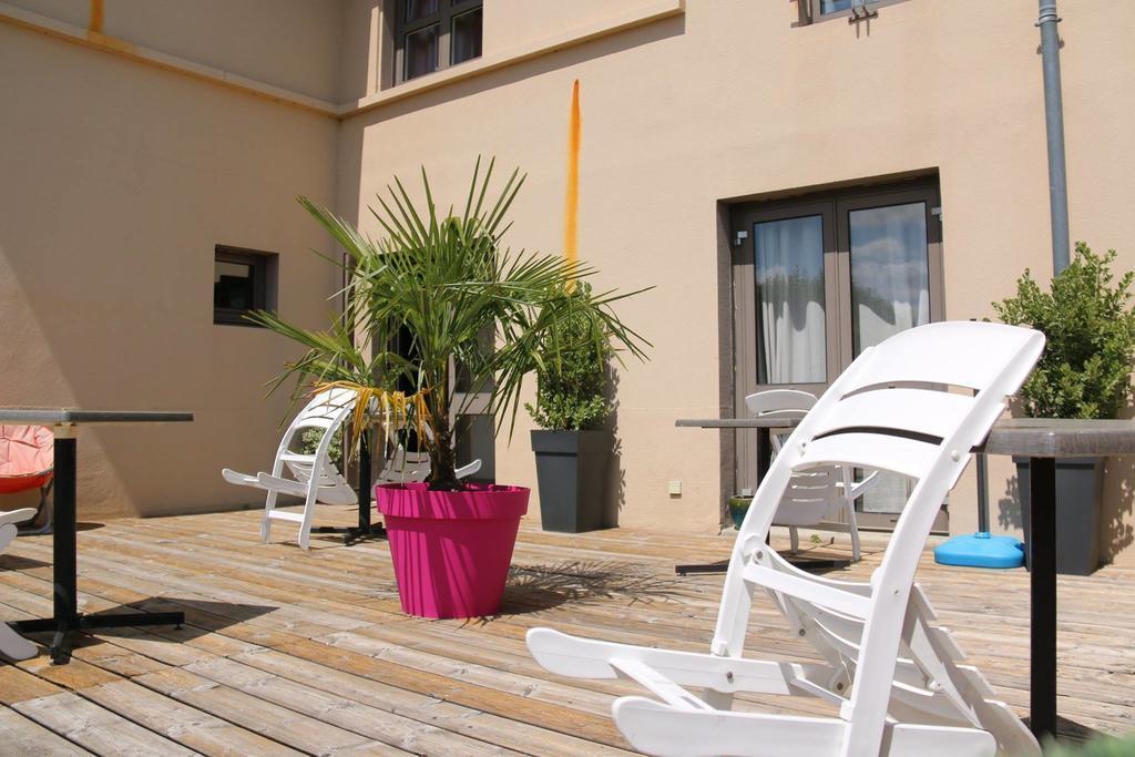 Kyriad Hotel La Flèche Eksteriør bilde