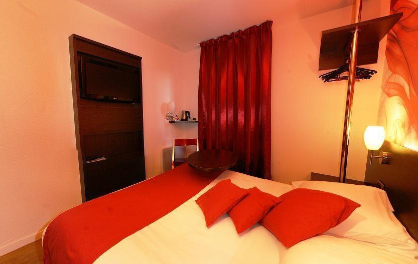 Kyriad Hotel La Flèche Eksteriør bilde